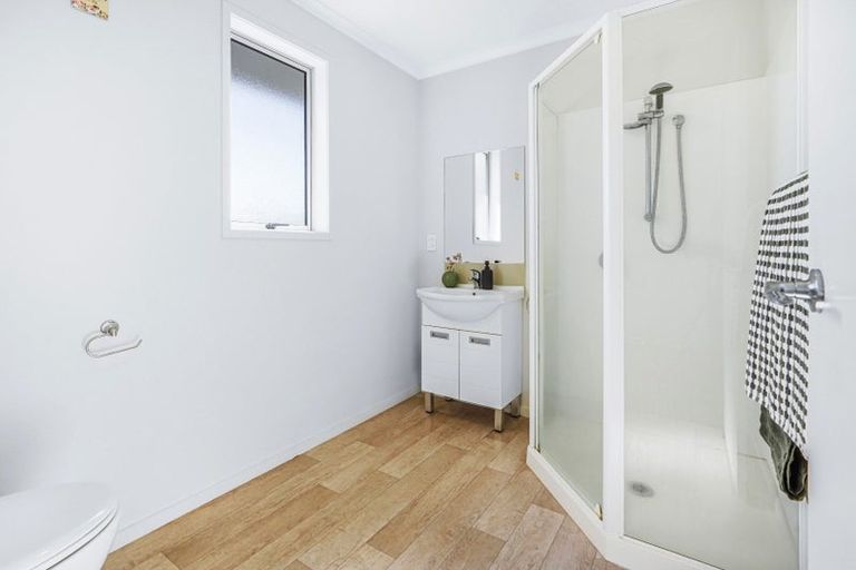 Photo of property in 1/18 Tiaki Way, Cambridge, 3434