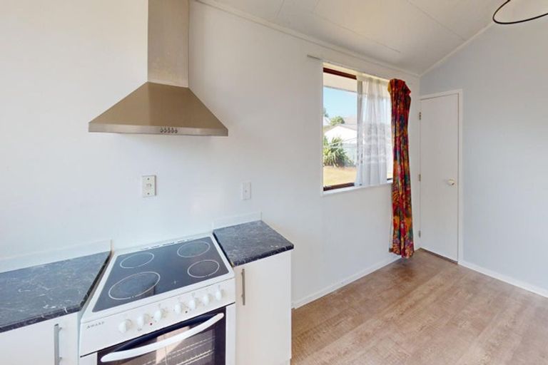 Photo of property in 4 Rata Street, Tokomaru, Palmerston North, 4474
