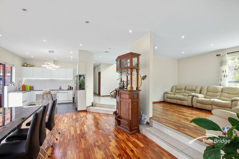 Photo of property in 16 Hobson Heights Road, Lucas Heights, Auckland, 0632