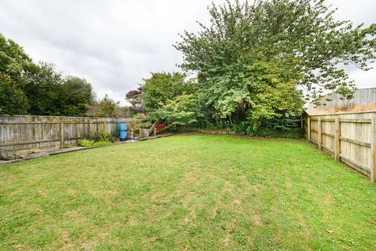 Photo of property in 35 Stewart Crescent, Hokowhitu, Palmerston North, 4410