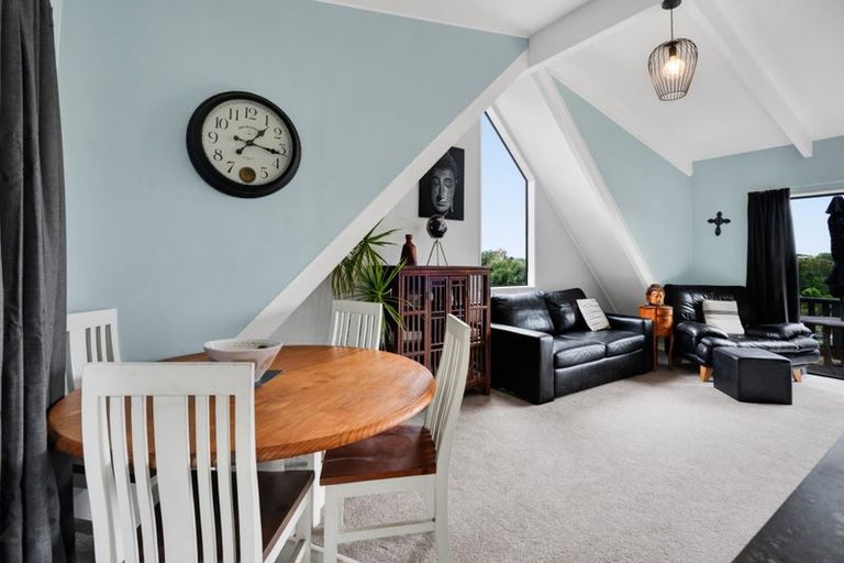 Photo of property in 78a Awanui Street, Merrilands, New Plymouth, 4312