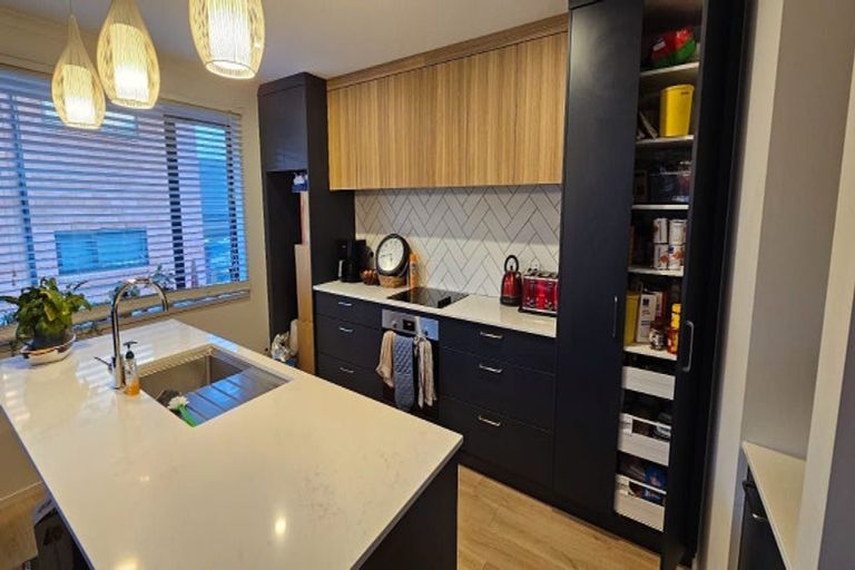 Photo of property in 38 Leathem Crescent, Pokeno, 2402