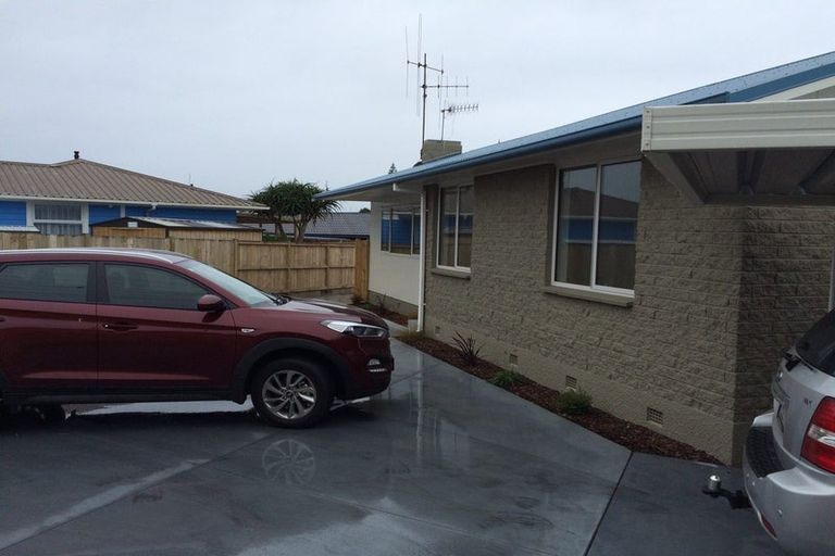 Photo of property in 578 Maunganui Road, Mount Maunganui, 3116