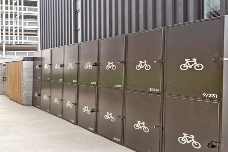 Photo of property in 4/233 Madras Street, Christchurch Central, Christchurch, 8011