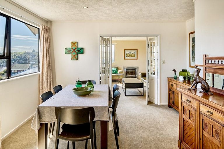 Photo of property in 1 The Top Gallant, Whitby, Porirua, 5024