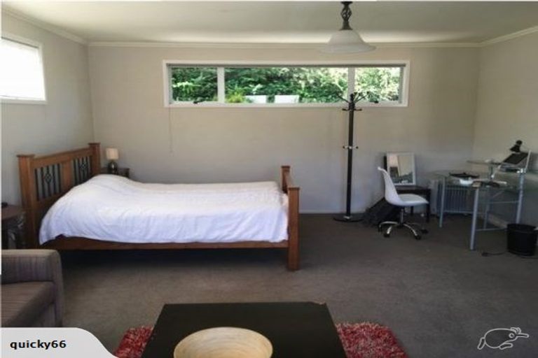 Photo of property in 14 Frye Crescent, Albert Town, Wanaka, 9305