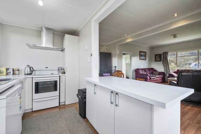 Photo of property in 27 Newcastle Street, Clyde, 9330