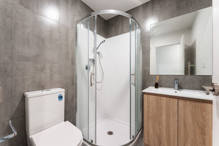 Photo of property in 25/9 Schnapper Rock Road, Greenhithe, Auckland, 0632