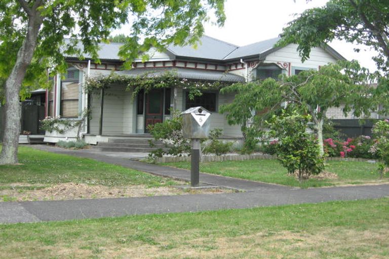 Photo of property in 5 Queen Street, Feilding, 4702