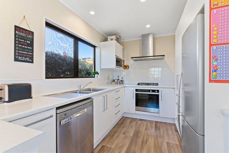 Photo of property in 204 Hilton Drive, Whangamata, 3620