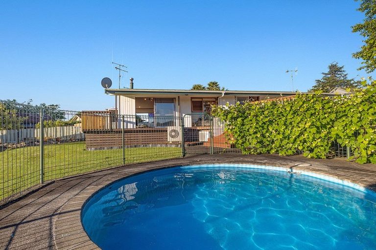 Photo of property in 13 Selwyn Crescent, Ohaupo, 3803