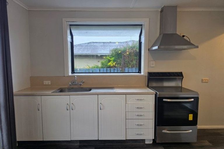 Photo of property in 40 Fairview Road, Western Heights, Rotorua, 3015