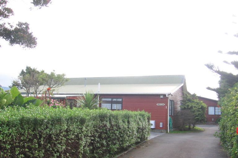 Photo of property in 1/5 Tilbury Street, Fairfield, Lower Hutt, 5011