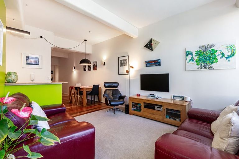 Photo of property in Orange House/land Equity, 6/182 Wakefield Street, Te Aro, Wellington, 6011