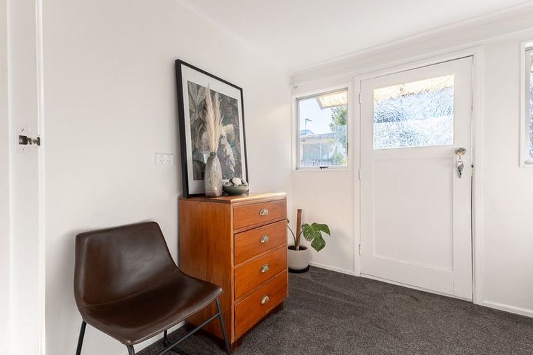 Photo of property in 99a Ruahine Street, Paraparaumu, 5032