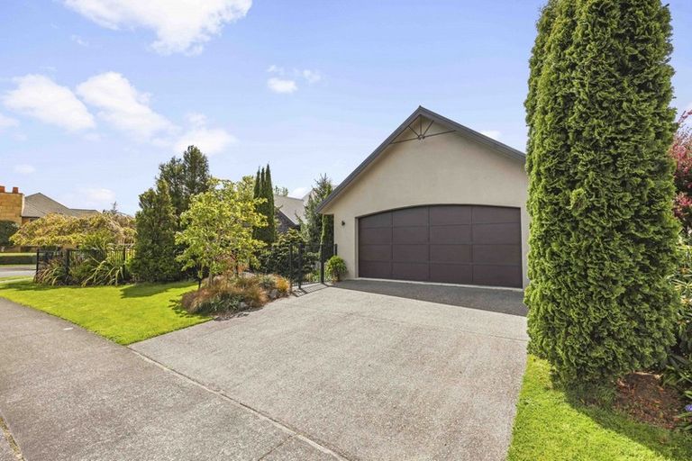 Photo of property in 2 Jaemont Court, Huntington, Hamilton, 3210