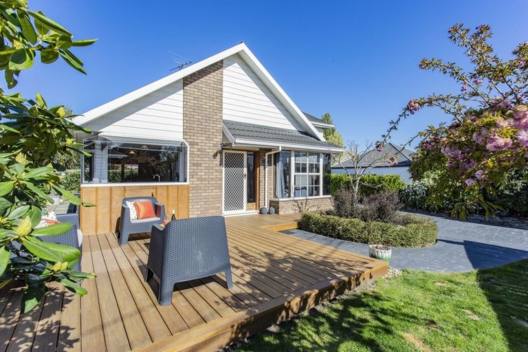 Photo of property in 33 Sabys Road, Halswell, Christchurch, 8025