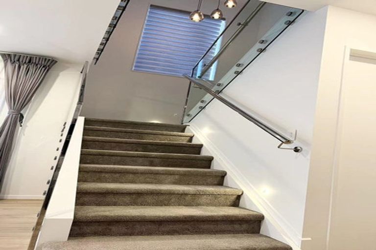 Photo of property in 16 Wheriko Avenue, Glenbrook, 2681