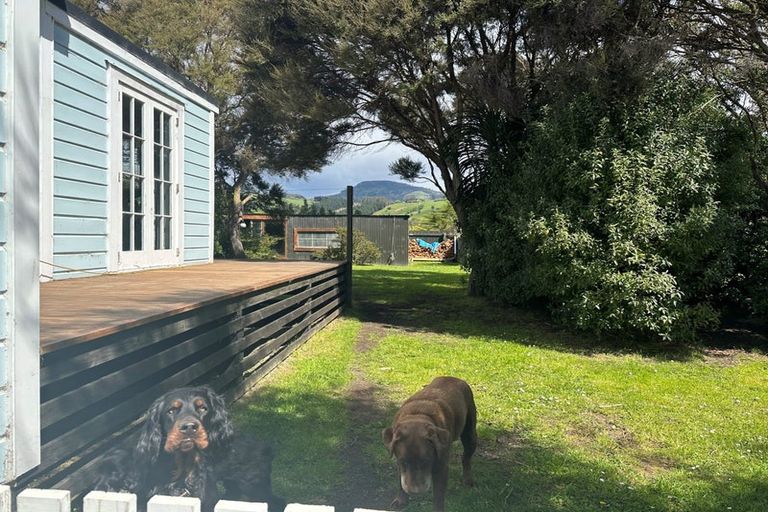 Photo of property in 92 Beach Road, Long Beach, Port Chalmers, 9081