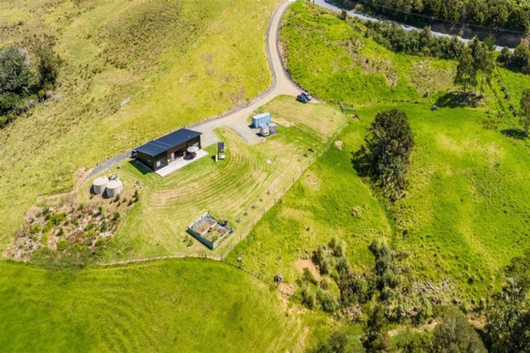 Photo of property in 440 Glenmohr Road, Waipu, 0582