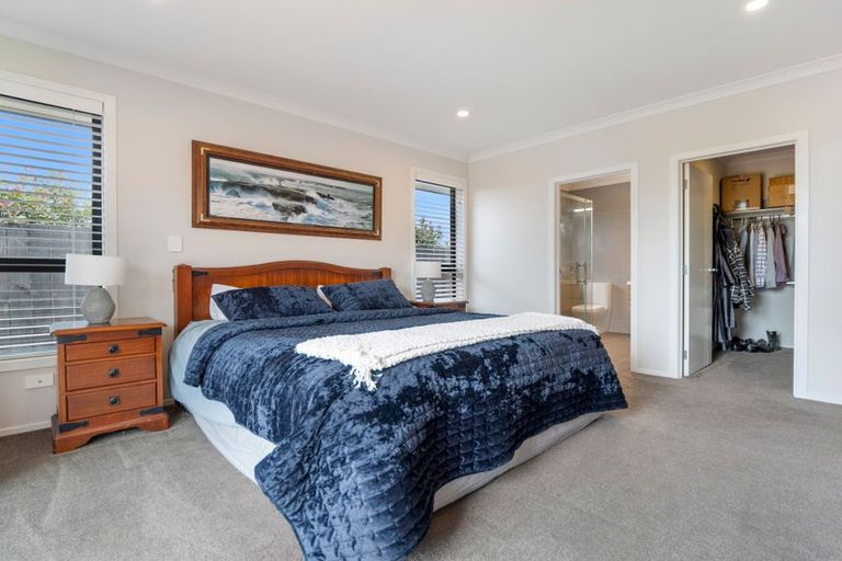 Photo of property in 54 Norfolk Drive, Cambridge, 3434