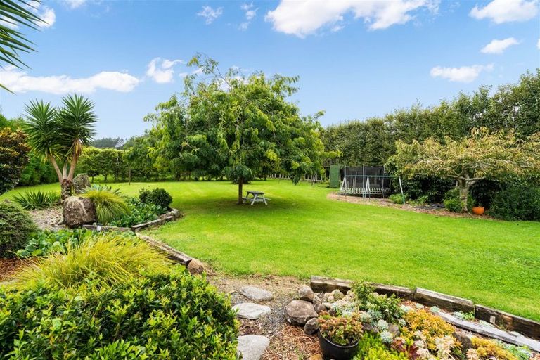 Photo of property in 35 Newton Road, Maungatapere, Whangarei, 0170