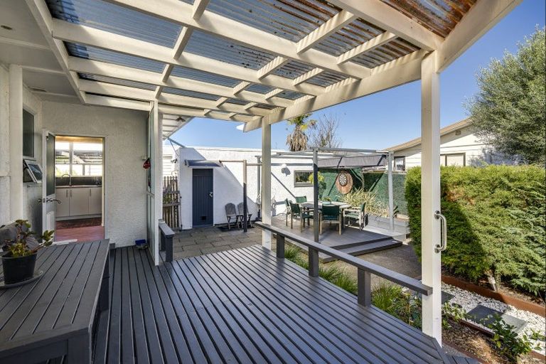 Photo of property in 14 Moeller Street, Taradale, Napier, 4112