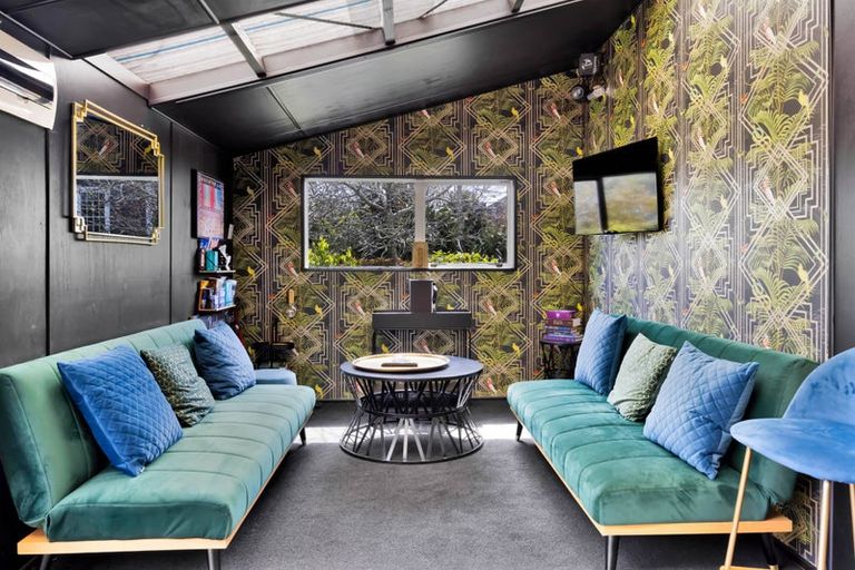 Photo of property in 104 Pitt Road, Hillsborough, New Plymouth, 4372