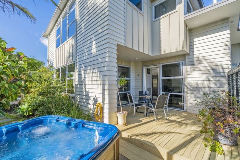 Photo of property in 5 Acacia Court, Whitianga, 3510