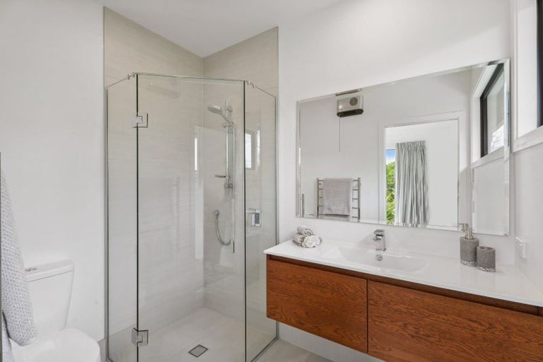 Photo of property in 4 Durness Court, Jacks Point, Queenstown, 9371