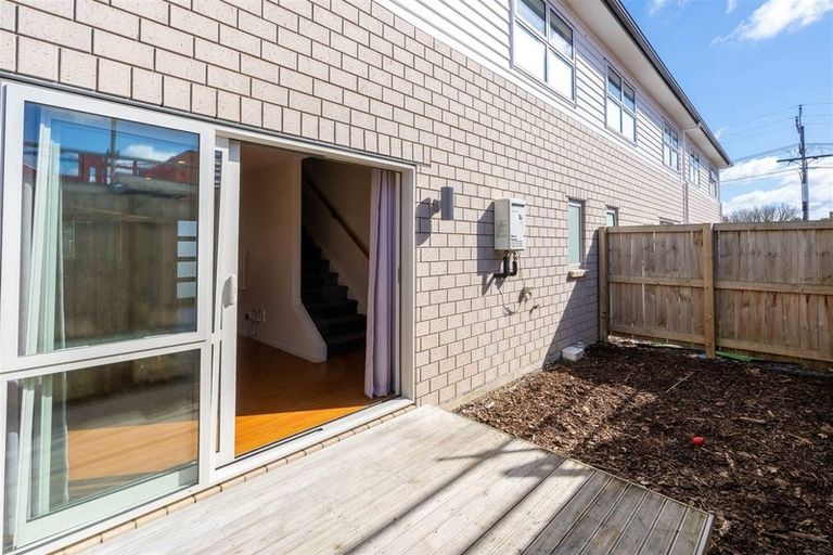 Photo of property in 3/1 June Place, Hamilton East, Hamilton, 3216