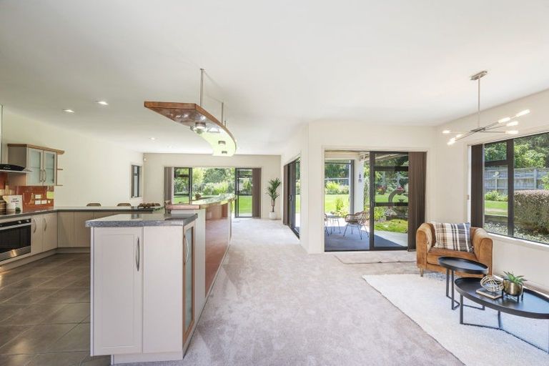 Photo of property in 6 Flaxen Way, Kinloch, Taupo, 3377