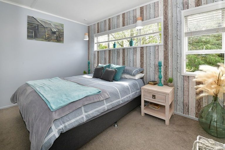 Photo of property in 38 Weatherly Road, Torbay, Auckland, 0630