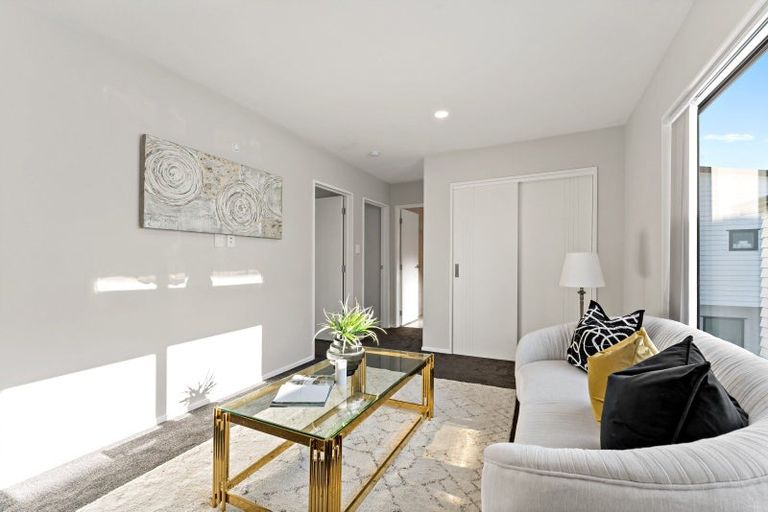 Photo of property in 24b Poinsettia Place, Henderson, Auckland, 0610