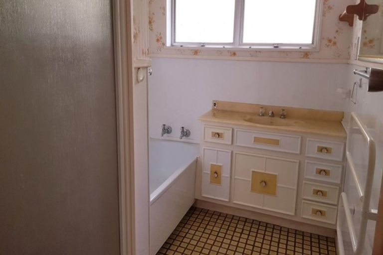 Photo of property in 64 Fairway Drive, Te Kamo, Whangarei, 0112