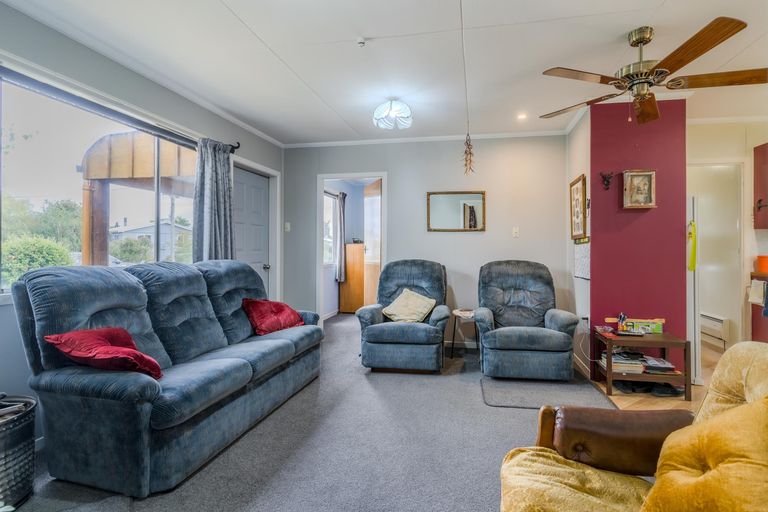 Photo of property in 15 Falstone Crescent, Twizel, 7901