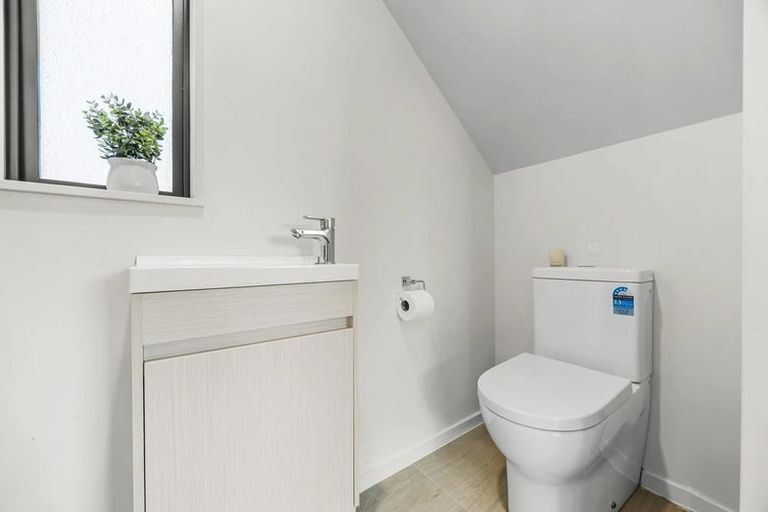 Photo of property in 77 John Gray Street, Papakura, 2110