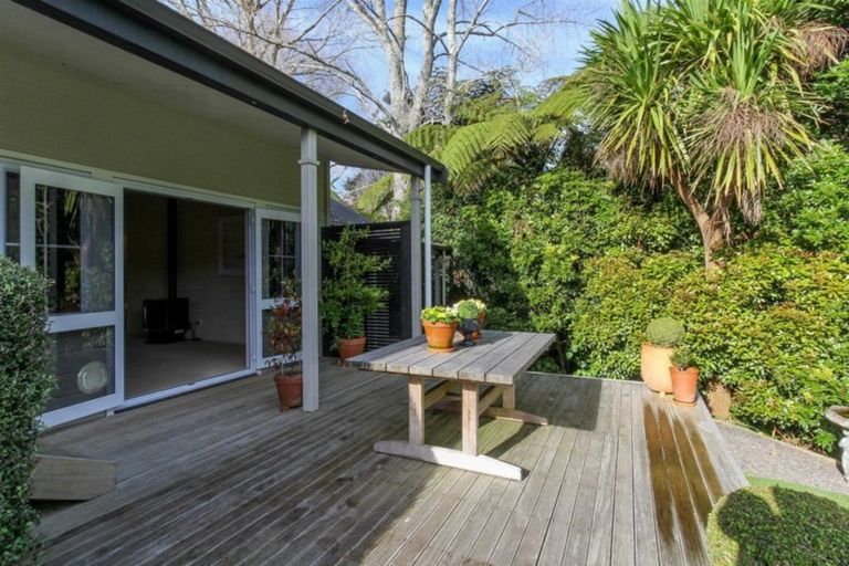 Photo of property in 52a Poplar Grove, Whalers Gate, New Plymouth, 4310