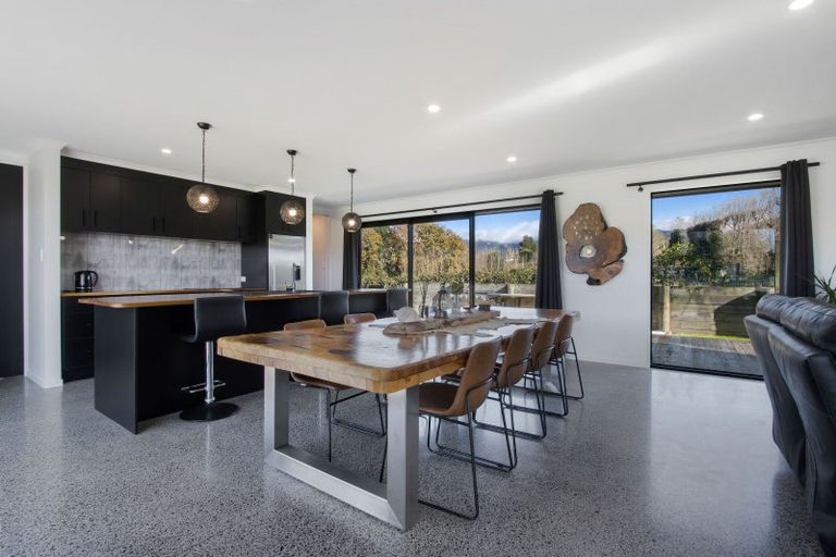 Photo of property in 169 Busby Road, Tahawai, Katikati, 3170