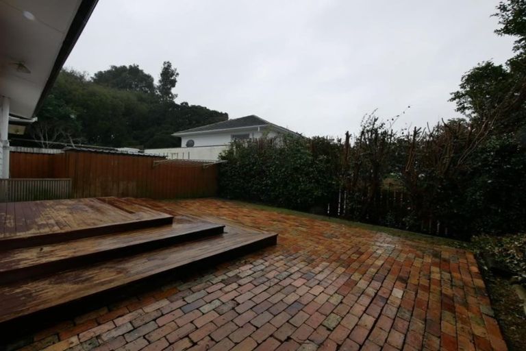 Photo of property in 17 Shirley Avenue, Papakura, 2110