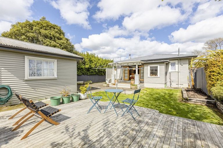 Photo of property in 80 Guy Avenue, Takaro, Palmerston North, 4410