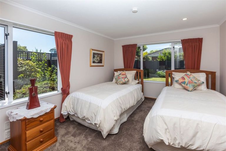 Photo of property in 23 Apsley Drive, Russley, Christchurch, 8042