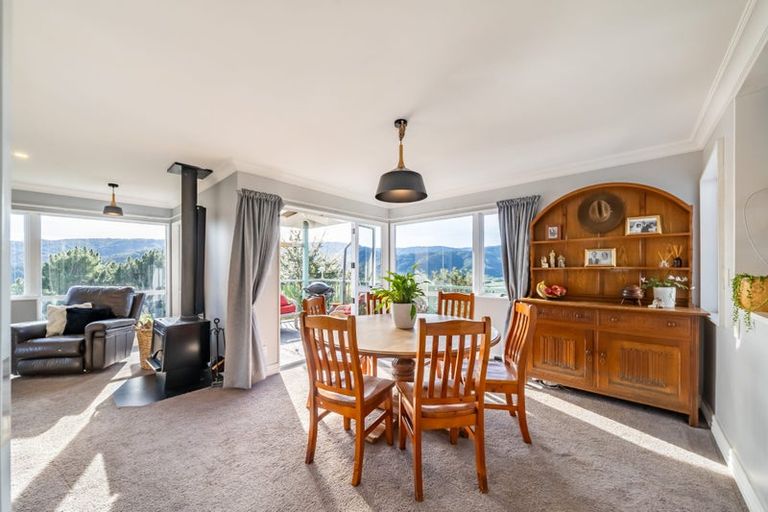 Photo of property in 1154e State Highway 2, Te Marua, Upper Hutt, 5018