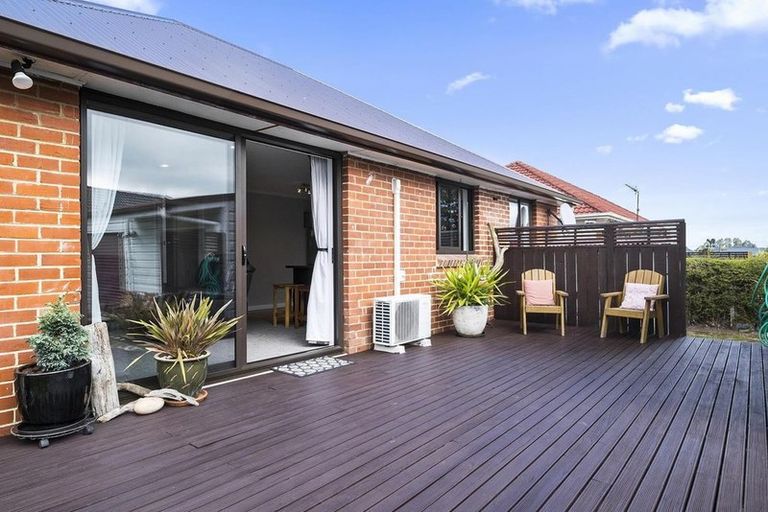 Photo of property in 6 Doon Street, Mosgiel, 9024