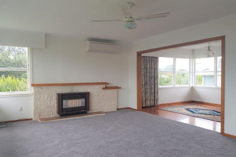 Photo of property in 187 Omata Road, Blagdon, New Plymouth, 4310