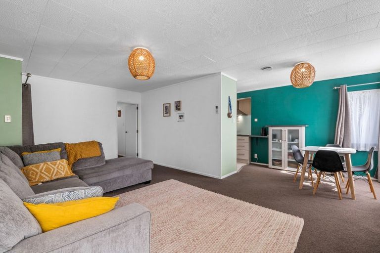 Photo of property in 9 Bronte Place, Owhata, Rotorua, 3010