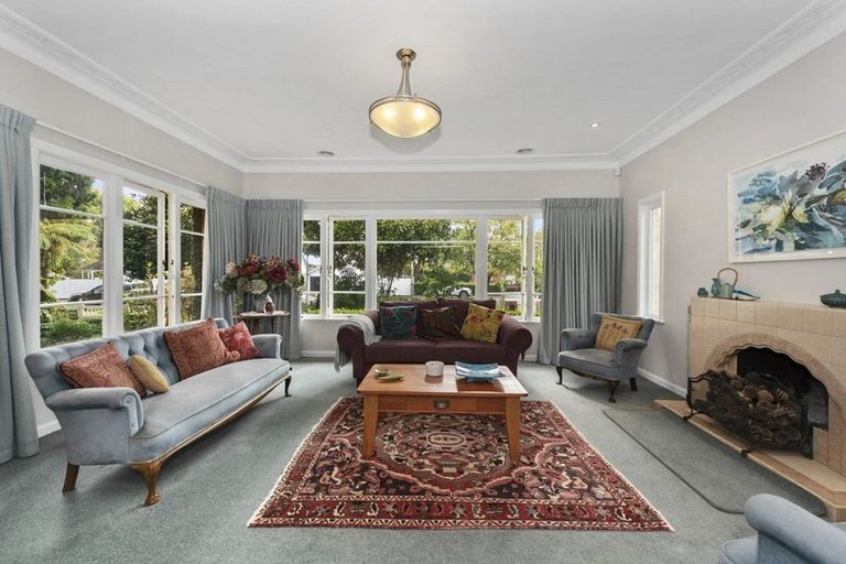 Photo of property in 33 Dalethorpe Avenue, Fairfield, Hamilton, 3214