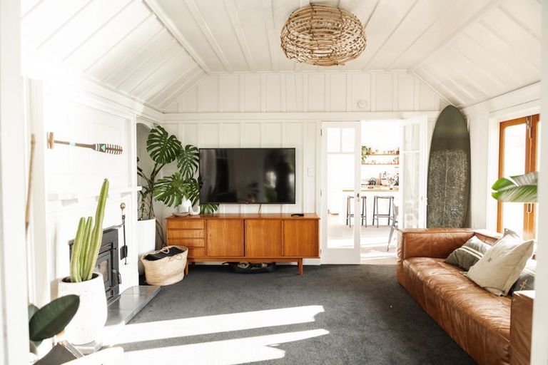 Photo of property in 3 Flowers Track, Scarborough, Christchurch, 8081