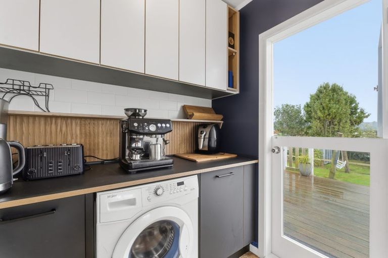 Photo of property in 33 Valley Road, Te Puke, 3119