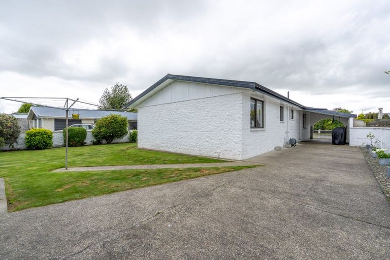 Photo of property in 110 Cunningham Crescent, Grasmere, Invercargill, 9810